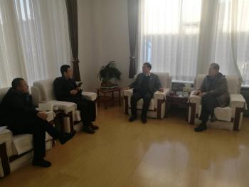 省農(nóng)機局鄭建東局長一行三人來洮北區(qū)檢查2019年保護性耕作落實情況(圖文)