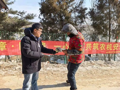 琿春市農(nóng)業(yè)綜合執(zhí)法大隊(duì) 開(kāi)展農(nóng)機(jī)安全巡查宣傳活動(dòng)