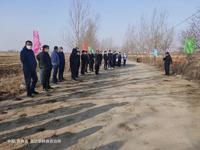琿春市舉辦2022年黑土地保護(hù)暨秋季水稻秸桿機(jī)械化還田現(xiàn)場(chǎng)演示會(huì)