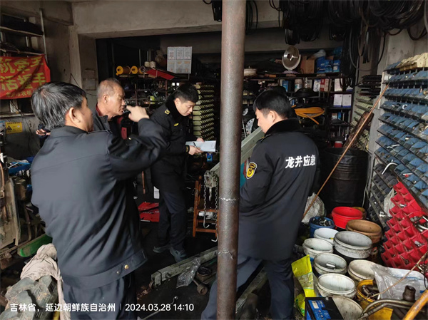 龍井市開展農(nóng)機(jī)安全生產(chǎn)聯(lián)合檢查