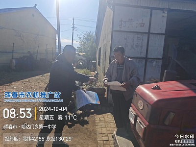 春市農(nóng)機(jī)推廣站國(guó)慶期間開(kāi)展農(nóng)機(jī)安全生產(chǎn)檢查
